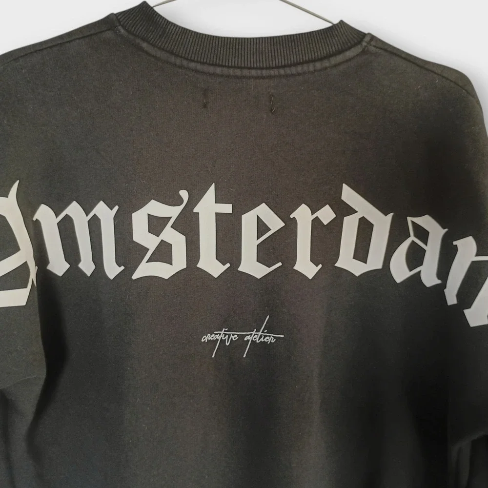 TRUST Amsterdam‎ Mens Sweatshirt Sz L Black Graphic Crewneck Streetwear Pullover